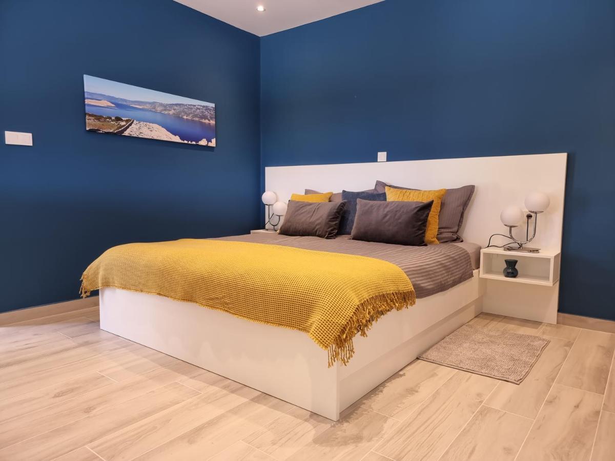 Apartments Suha Punta - Villa Babalonija Kampor Kültér fotó