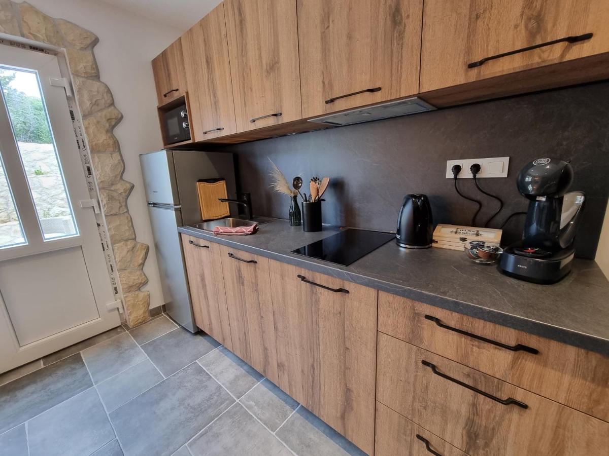 Apartments Suha Punta - Villa Babalonija Kampor Kültér fotó