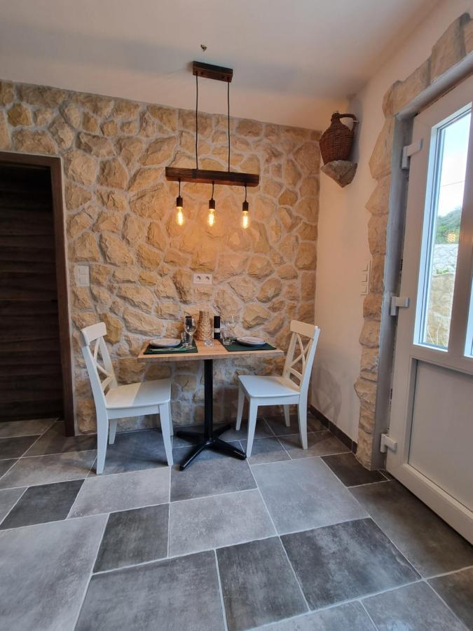 Apartments Suha Punta - Villa Babalonija Kampor Kültér fotó
