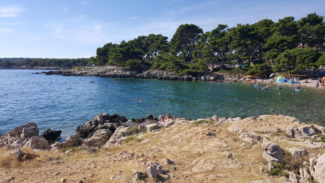 Apartments Suha Punta - Villa Babalonija Kampor Kültér fotó